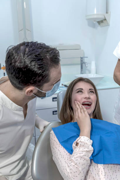 Best Emergency Tooth Extraction  in Sharon, WI